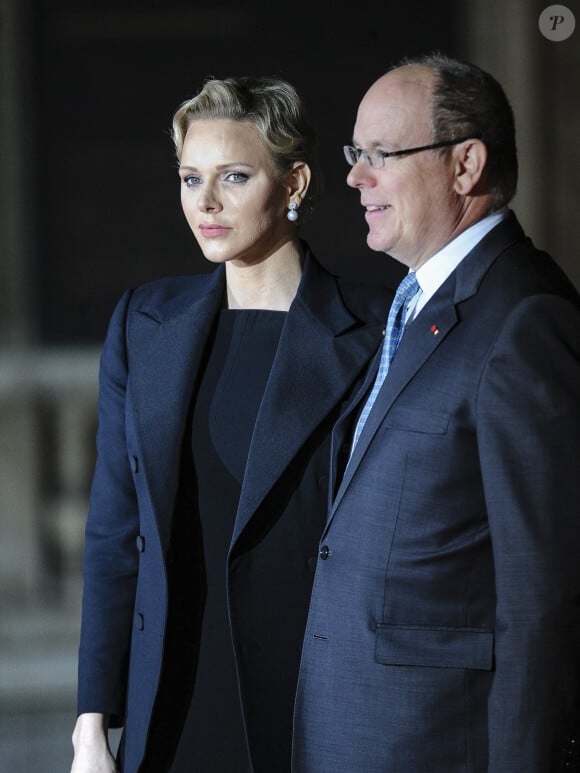 Le prince Albert II de Monaco et la princesse Charlene - Extérieur - Arrivées au dîner d'Etat à l'occasion de la cérémonie internationale du centenaire de l'armistice de 1918 au Musée d'Orsay à Paris, France, le 10 novembre 2018. © Pierre Perusseau/Bestimage