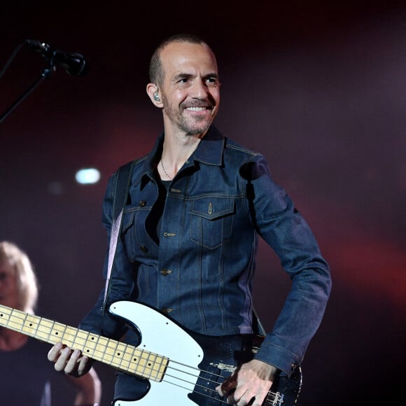 Calogero - Concert - L' événement musical "RFM Music Show" édition spéciale pour les 40 ans de la célèbre radio au Palais des Sports de Levallois-Perret et avec le retour des lives. © Veeren Ramsamy - Pierre Perusseau / Bestimage