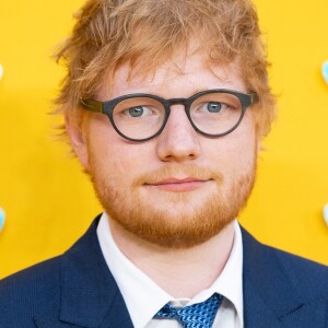 Ed Sheeran lors du photocall de la première du film "Yesterday" au cinéma Odeon Leicester Square à Londres, Royaume Uni, le 18 juin 2019.