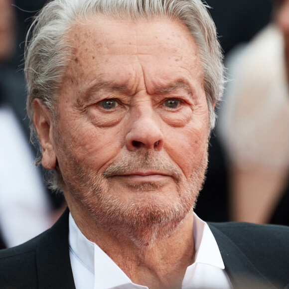 Alain Delon lors de première du film "Une Vie Cachée Life" lors du 72ème Festival International du Film de Cannes, France, le 19 mai 2019.