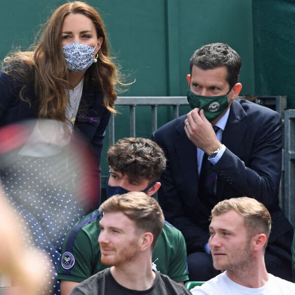 Catherine Kate Middleton, duchesse de Cambridge, assiste à la 5ème journée du tournoi de Wimbledon le 2 juillet 2021.