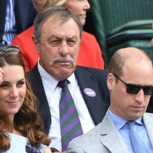 Le prince William, duc de Cambridge, et Catherine (Kate) Middleton, duchesse de Cambridge, assistent à la finale homme du tournoi de Wimbledon "Novak Djokovic - Roger Federer à Londres. Catherine (Kate) Middleton, duchesse de Cambridge, est venue remettre les trophées aux joueurs. Londres, le 14 juillet 2019.