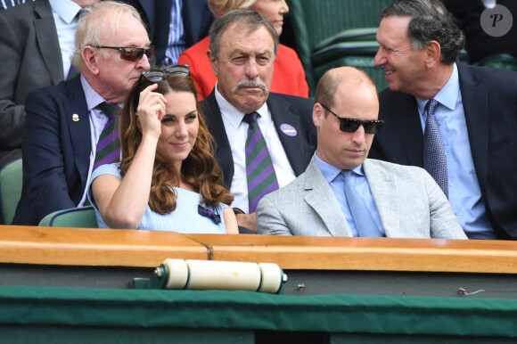 Le prince William, duc de Cambridge, et Catherine (Kate) Middleton, duchesse de Cambridge, assistent à la finale homme du tournoi de Wimbledon "Novak Djokovic - Roger Federer à Londres. Catherine (Kate) Middleton, duchesse de Cambridge, est venue remettre les trophées aux joueurs. Londres, le 14 juillet 2019.