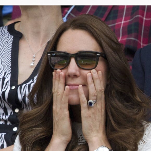 Catherine Kate Middleton, la duchesse de Cambridge - People au tournoi de tennis de Wimbledon à Londres le 2 juillet 2014. Le tenant du titre britannique de Wimbledon Andy Murray a été sèchement éliminé par le Bulgare Grigor Dimitrov, 13e mondial, mercredi en quart de finale en trois manches 6-1, 7-6 (7/4), 6-2.