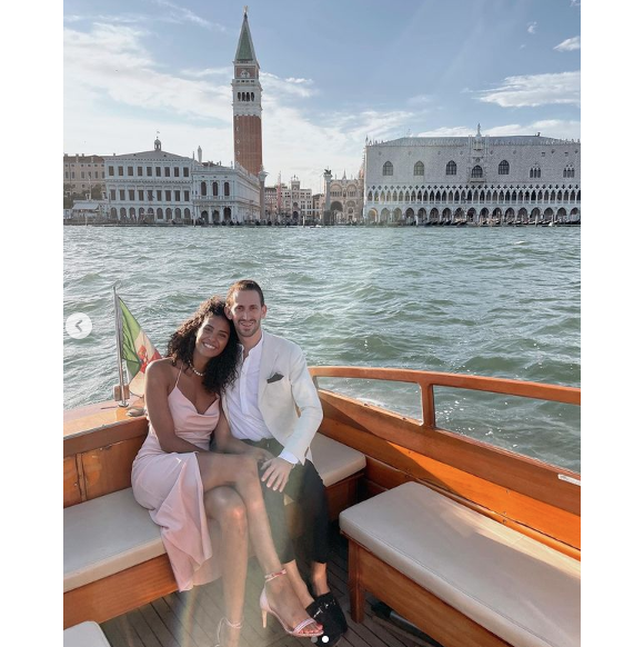 Chloé Mortaud, sa lune de miel avec Dean David Neiger en Italie à Venise au lac de Côme. Juin 2021.