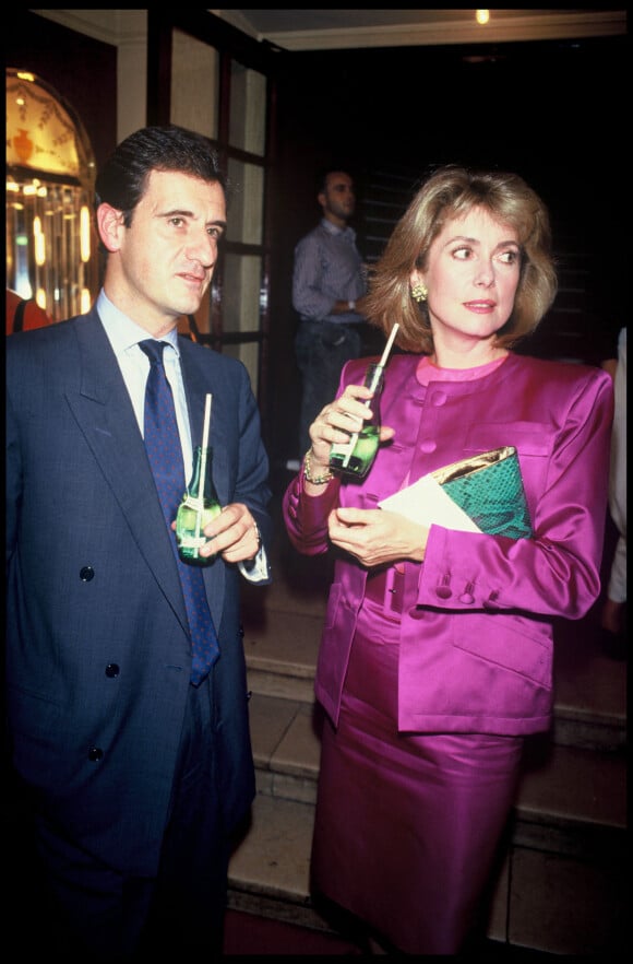 Archives - Catherine Deneuve et Pierre Lescure à Paris.