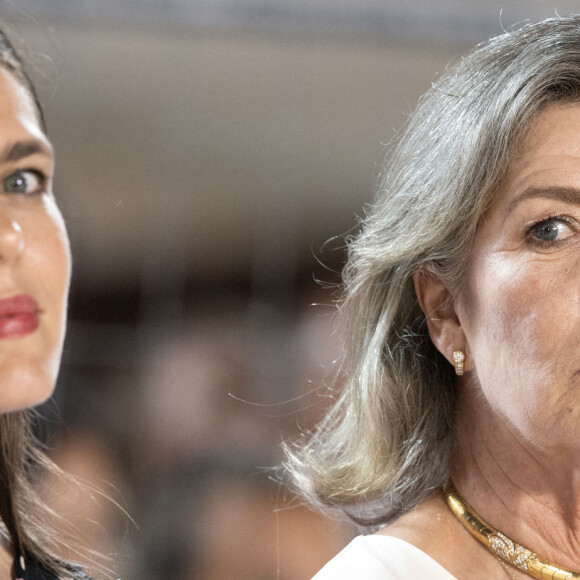 Charlotte Casiraghi et sa mère la princesse Caroline de Monaco au 15e Jumping International de Monte-Carlo, le 3 juillet 2021. 