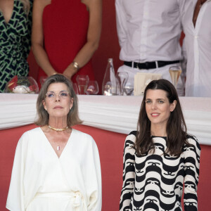Charlotte Casiraghi et sa mère la princesse Caroline de Monaco au 15e Jumping International de Monte-Carlo, le 3 juillet 2021.