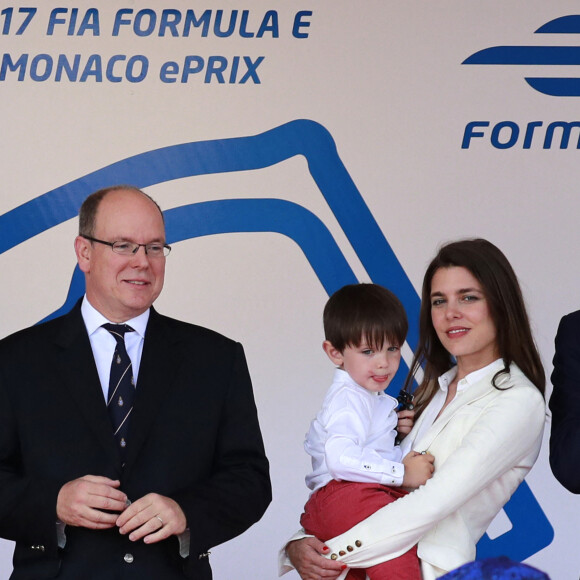 Le prince Albert II de Monaco, Charlotte Casiraghi et son fils Raphaël, Sébastien Buemi (Renault E.dams) - Grand Prix de Formule E à Monaco le 13 mai 2017. © Claudia Albuquerque/ Bestimage