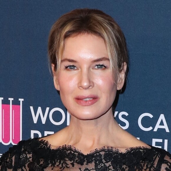 Renee Zellweger au photocall de la soirée "Women's Cancer Research Fund" à Los Angeles, le 27 février 2020.