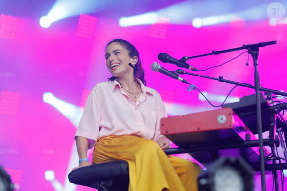 Yael Naim lors de l'Edition Spéciale pour les soignants du festival Solidays 2021 à l'hippodrome ParisLongchamp, le 4 juillet 2021. © Christophe Clovis/Bestimage