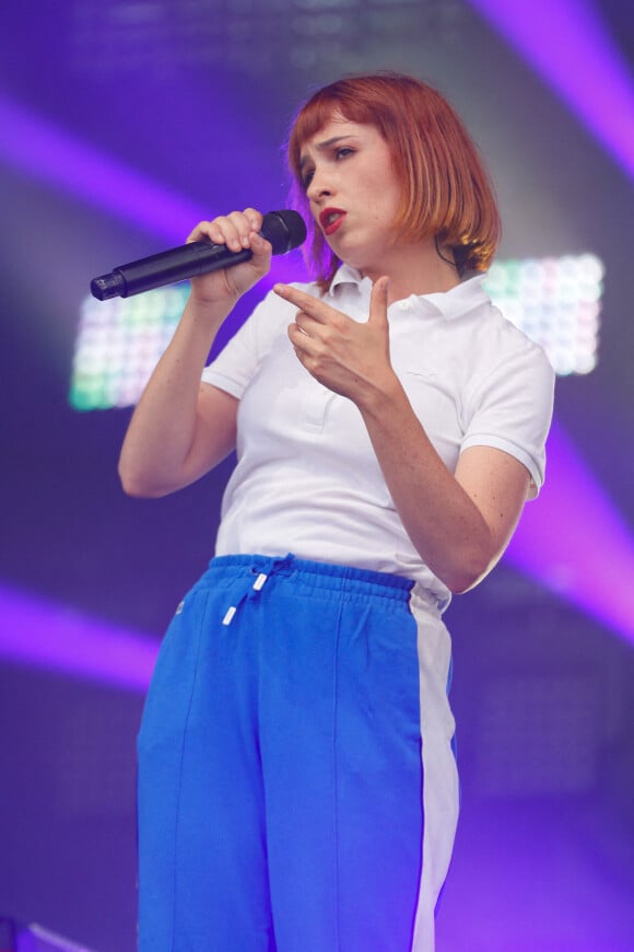 La chanteuse Suzanne lors de l'Edition Spéciale pour les soignants du festival Solidays 2021 à l'hippodrome ParisLongchamp, le 4 juillet 2021. © Christophe Clovis/Bestimage