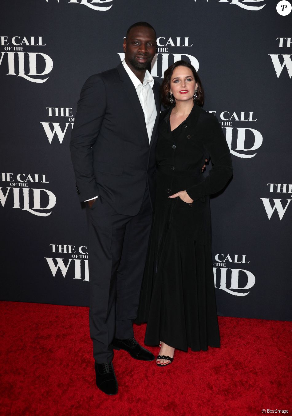 Omar Sy, Hélène Sy - Photocall de la première du film L'Appel de la forêt (The call of the wild) à Los Angeles le 13 février 2020.