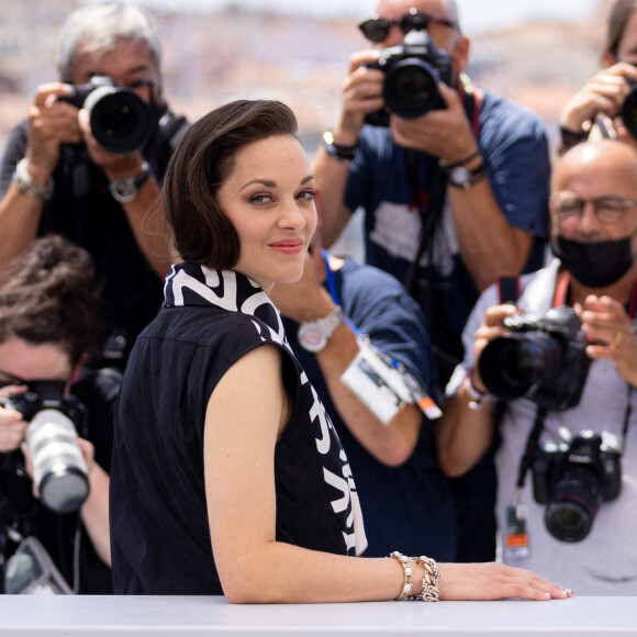 Marion Cotillard au photocall du film Annette lors du 74ème festival international du film de Cannes © Jacovides / Moreau / Bestimage