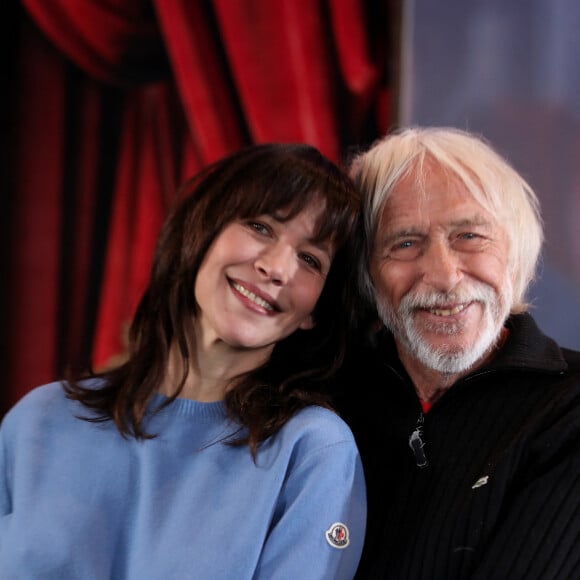 Sophie Marceau et Pierre Richard lors du 21ème festival international du film de comédie de l'Alpe d'Huez le 20 janvier 2018. Sophie Marceau présente son film "Mme Mills, une voisine si parfaite", qu'elle a réalisé et dans lequel elle interprète le rôle d'Hélène.