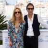 Cannes 2021 : Vanessa Paradis et Samuel Benchetrit complices, JoeyStarr en grande forme