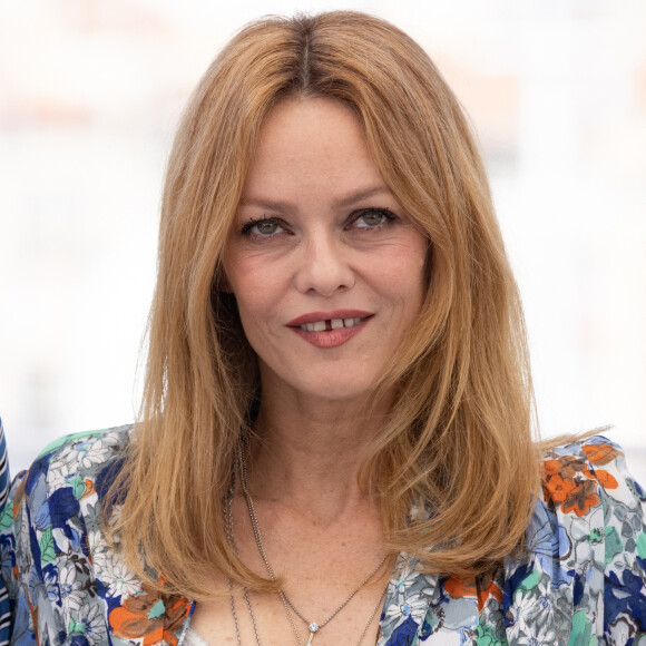 Vanessa Paradis au photocall du film Cette musique ne joue pour personne (Cannes première) lors du 74ème festival international du film de Cannes le 10 juillet 2021 © Borde / Jacovides / Moreau / Bestimage 