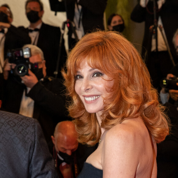 Mylène Farmer à la montée des marches du film "Flag Day" lors du 74ème Festival International du Film de Cannes. Le 10 juillet 2021 © Borde-Jacovides-Moreau / Bestimage