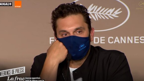 Pio Marmaï lors de la conférence de presse du film "La Fracture", 74e Festival de Cannes.