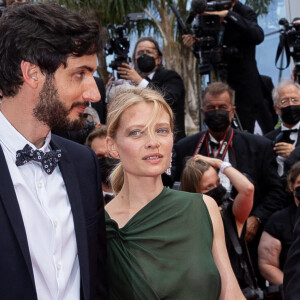 Romain Cogitore, Mélanie Thierry - Montée des marches du film " The French Dispatch" lors du 74ème Festival International du Film de Cannes. Le 12 juillet 2021 © Borde-Jacovides-Moreau / Bestimage