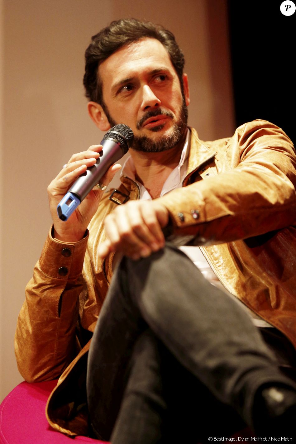 Emanuele Giorgi (Plus Belle la Vie) à l'Espace Miramar lors du festival Canneseries à Cannes. © Dylan Meiffret / Nice Matin / Bestimage