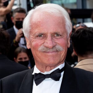 Yann Arthus-Bertrand - Montée des marches du film " France " lors du 74ème Festival International du Film de Cannes. Le 15 juillet 2021 © Borde-Jacovides-Moreau / Bestimage