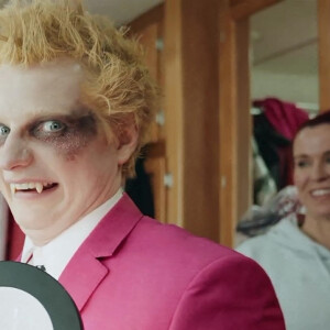 Ed Sheeran dévoile le clip de son nouveau single "Bad Habits". Le 4 juillet 2021 
