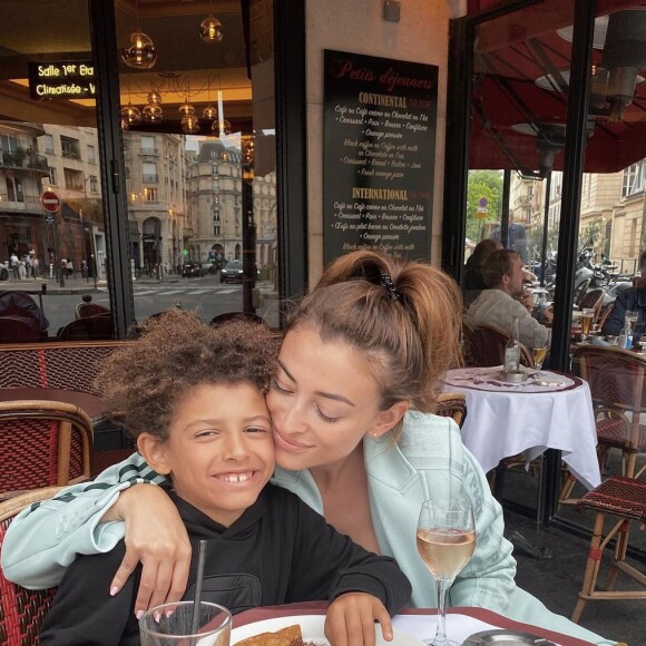 Rachel Legrain-Trapani raconte sa rencontre avec Valentin Léonard sur Instagram.