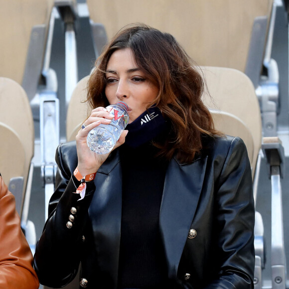 Rachel Legrain-Trapani et son compagnon Valentin Léonard dans les tribunes du tournoi de tennis des Interrnationaux de Roland Garros à Paris. Le 3 octobre 2020 © Dominique Jacovides / Bestimage