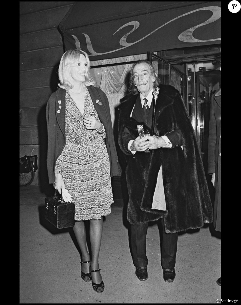 Salvador Dali et Amanda Lear dans les années 1960 à Paris.