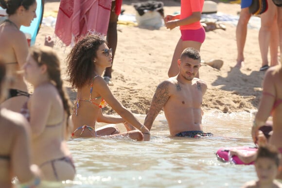 Marco Verratti et sa femme Jessica Aidi passent leur lune de miel à Ibiza.