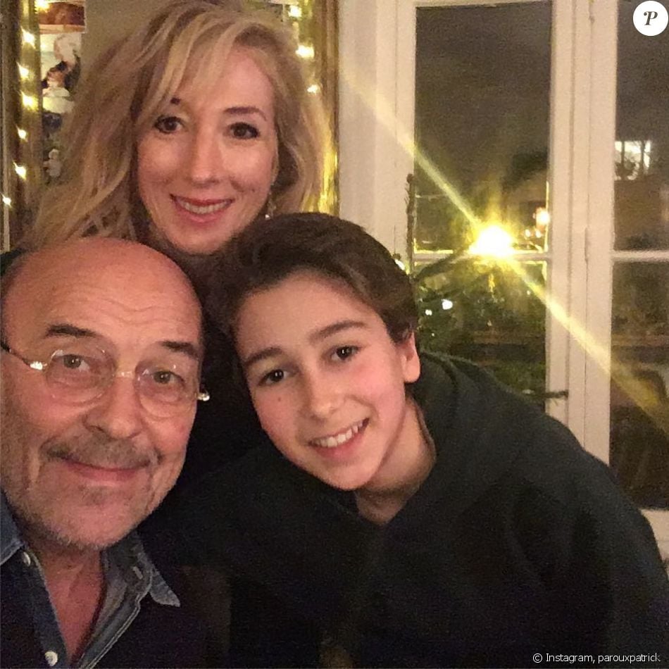 Patrick Paroux (Camping Paradis) avec sa femme Anne-Cécile Crapie et leur fils - Instagram
