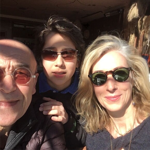 Patrick Paroux (Camping Paradis) avec sa femme Anne-Cécile Crapie et leur fils - Instagram