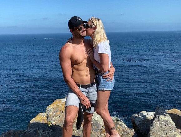 Florent Manaudou et sa compagne, la nageuse danoise Pernille Blume.