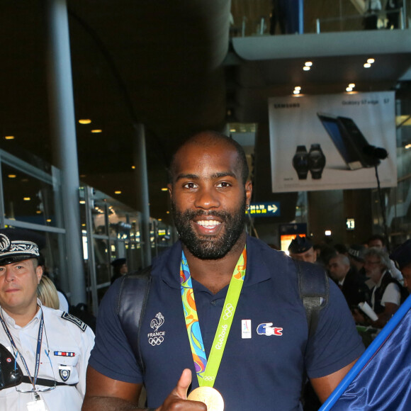 Teddy Riner - Arrivées des athlètes des jeux olympiques de Rio 2016 à l'aéroport de Roissy le 23 août 2016.