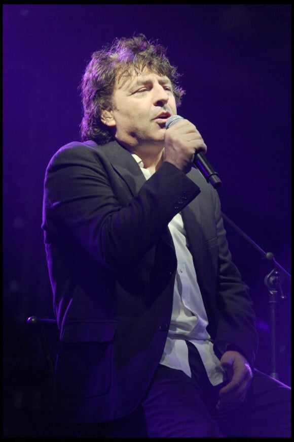 Claude Barzotti - Concert à Valence, lors de la tournée "Age tendre et tête de bois".