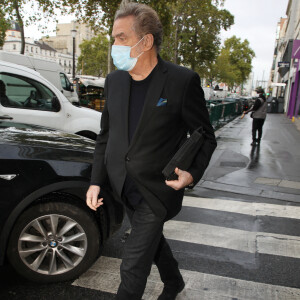 Exclusif - Eddy Mitchell à la radio RTL le 7 octobre 2020.