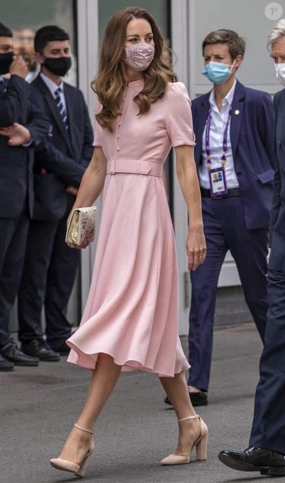 Kate Middleton arrive à la finale Messieurs du tournoi de tennis de Wimbledon au All England Lawn Tennis and Croquet Club à Londres, Royaume Uni, le 11 juillet 2021.
