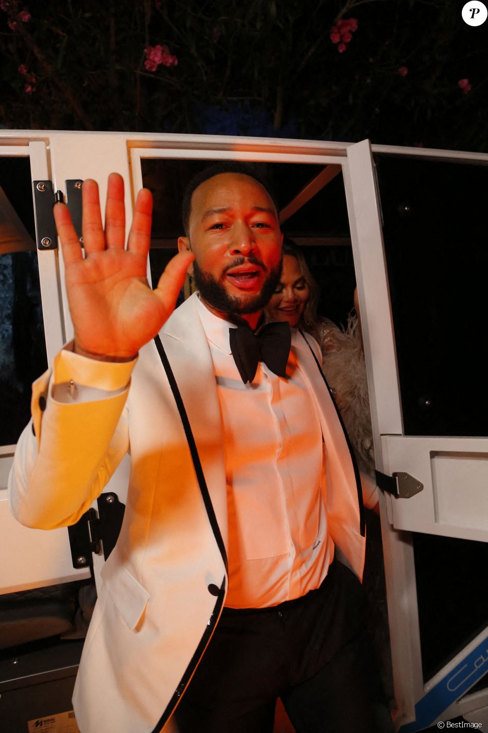 Katy Perry : Sublime au bras de son mari Orlando Bloom, pot de colle