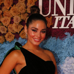 Vanessa Hudgens assiste au LuisaViaRoma UNICEF Summer Gala 2021 à Capri, en Italie. Le 31 juillet 2021.