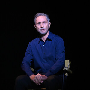 Thierry Lhermitte - Générale de la pièce "Fleurs de Soleil" au théâtre Antoine à Paris le 27 février 2020. © Coadic Guirec/Bestimage 