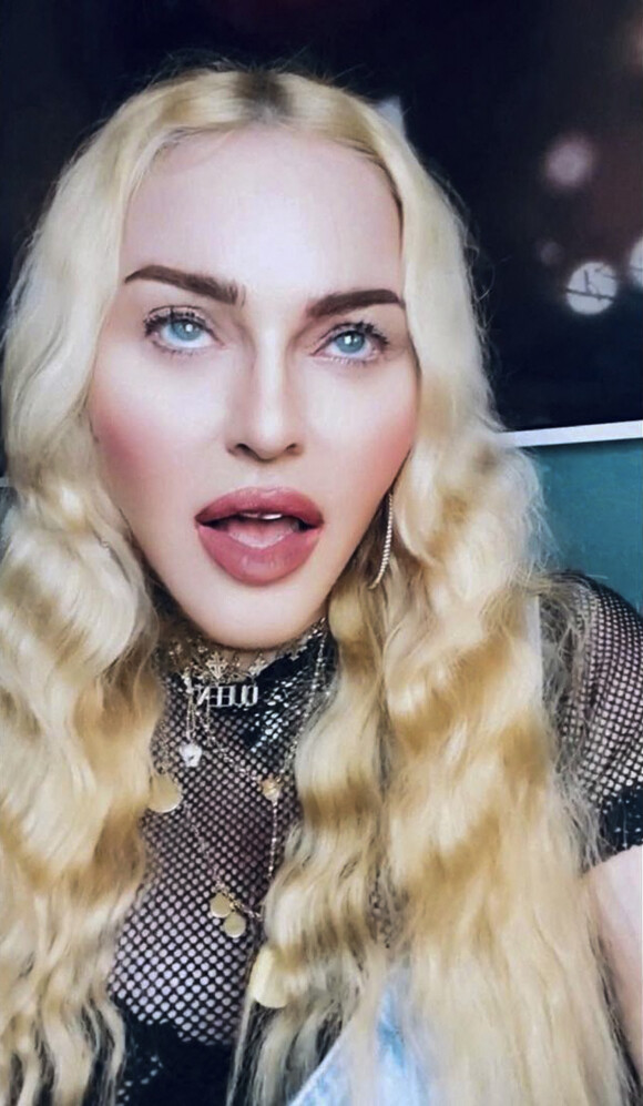 Madonna s'affiche sur les réseaux sociaux. Los Angeles.