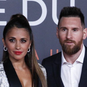 Lionel Messi et sa femme Antonella Roccuzzo à la première du spectacle "Messi X Cirque du Soleil" à Barcelone, le 10 octobre 2019.
