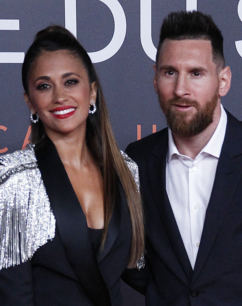 Lionel Messi et sa femme Antonella Roccuzzo à la première du spectacle "Messi X Cirque du Soleil" à Barcelone, le 10 octobre 2019.