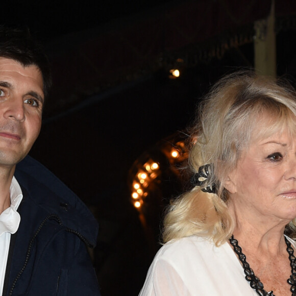 Mylène Demongeot et Jean-Philippe Doux - Le Secours Populaire fête Noêl pour 300 enfants au Musée des Arts Forains à Paris, le 5 décembre 2018. © Giancarlo Gorassini/Bestimage