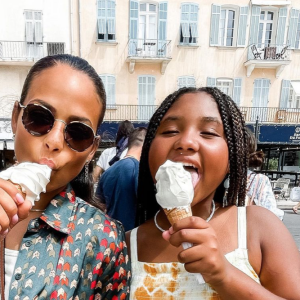 Christina Milian et sa fille Violet en vacances à Saint-Tropez. Juillet 2021.