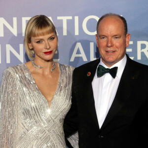 La princesse Charlène et le prince Albert II de Monaco lors du photocall du gala "Monte-Carlo Gala for Planetary Health" organisé par la Fondation Prince Albert II de Monaco. © Jean-François Ottonello / Nice Matin / Bestimage