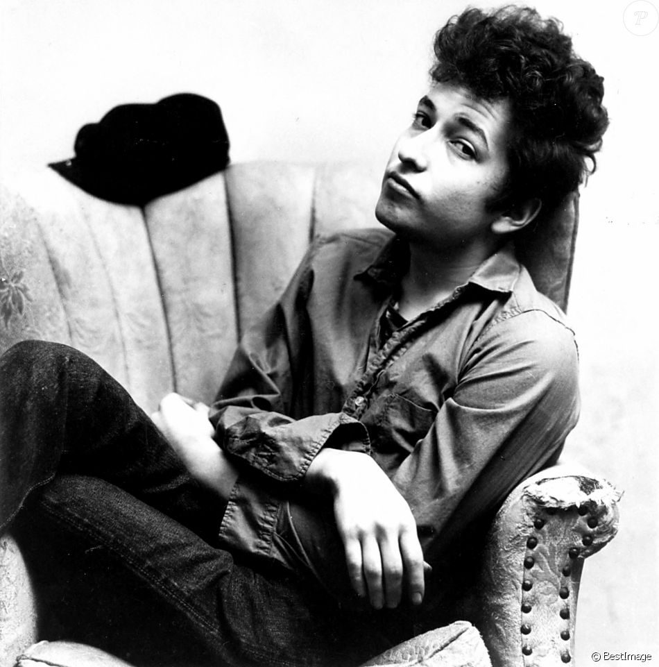 Bob Dylan est accusé d&#039;agression sexuelle sur mineur dans une plainte déposée au tribunal de New York.