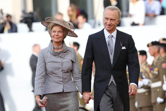 Le prince Hans-Adam et Marie de Liechtenstein - Arrivées à la cathédrale pour le mariage religieux du prince Guillaume de Luxembourg et de la comtesse Stephanie de Lannoy à Luxembourg, le 20 octobre 2012. 