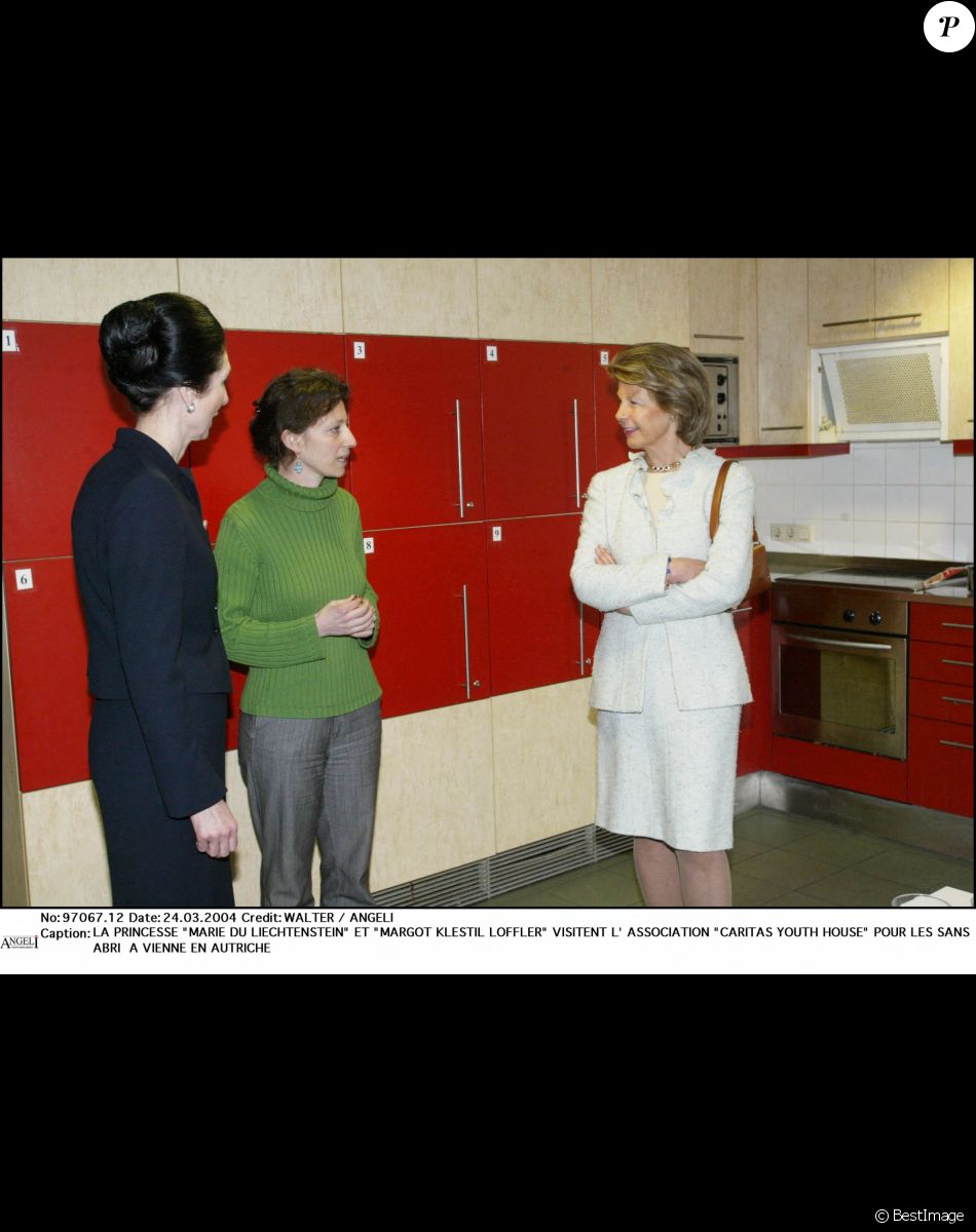 La princesse Marie de Liechtenstein visite une association d'aide aux sans abris, à Vienne